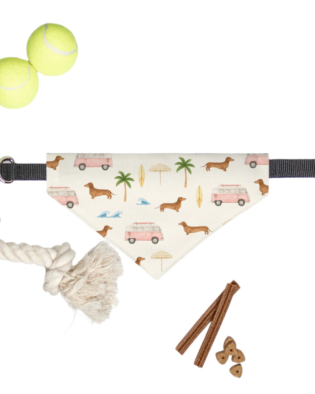 On-Collar Bandana – Beach Cruisin’ Wiener Dogs