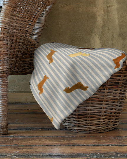 Throw Blanket - Long-Haired & Short-Haired Dachshund Mix Print